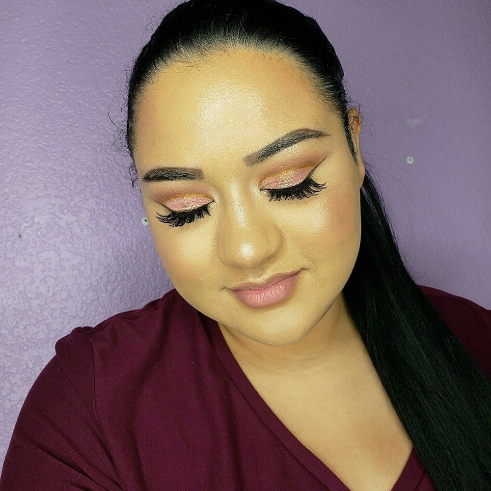 Meet your Posher, Elena